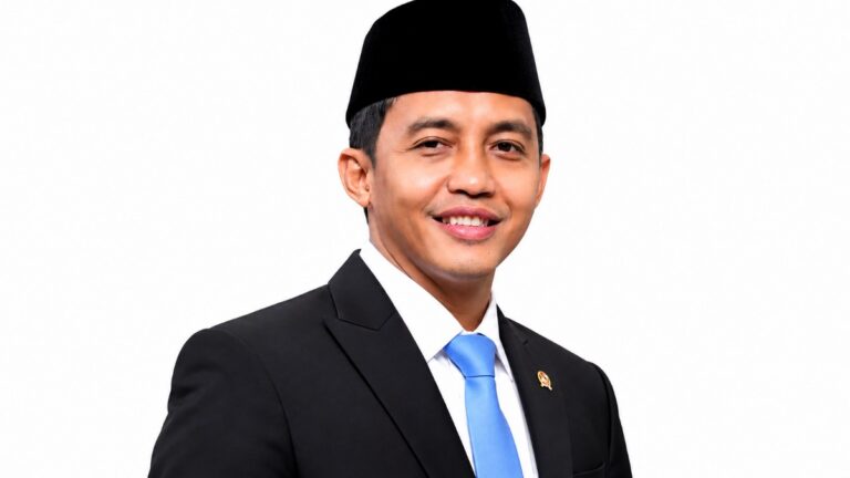 Profil Raja Juli Antoni 2026: Biodata, Pendidikan, Karier Politik, dan Harta Kekayaan